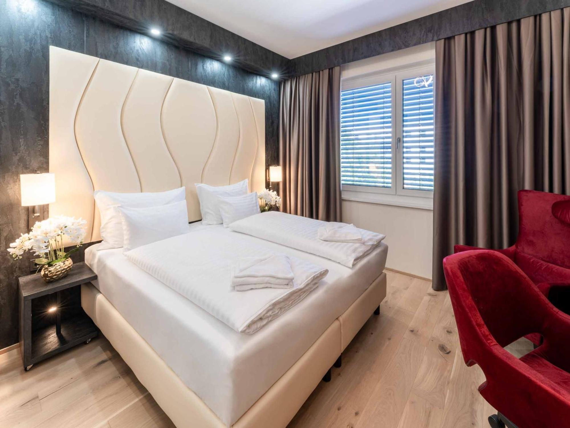 Plaza Residence ווינר נוישטאדט מראה חיצוני תמונה